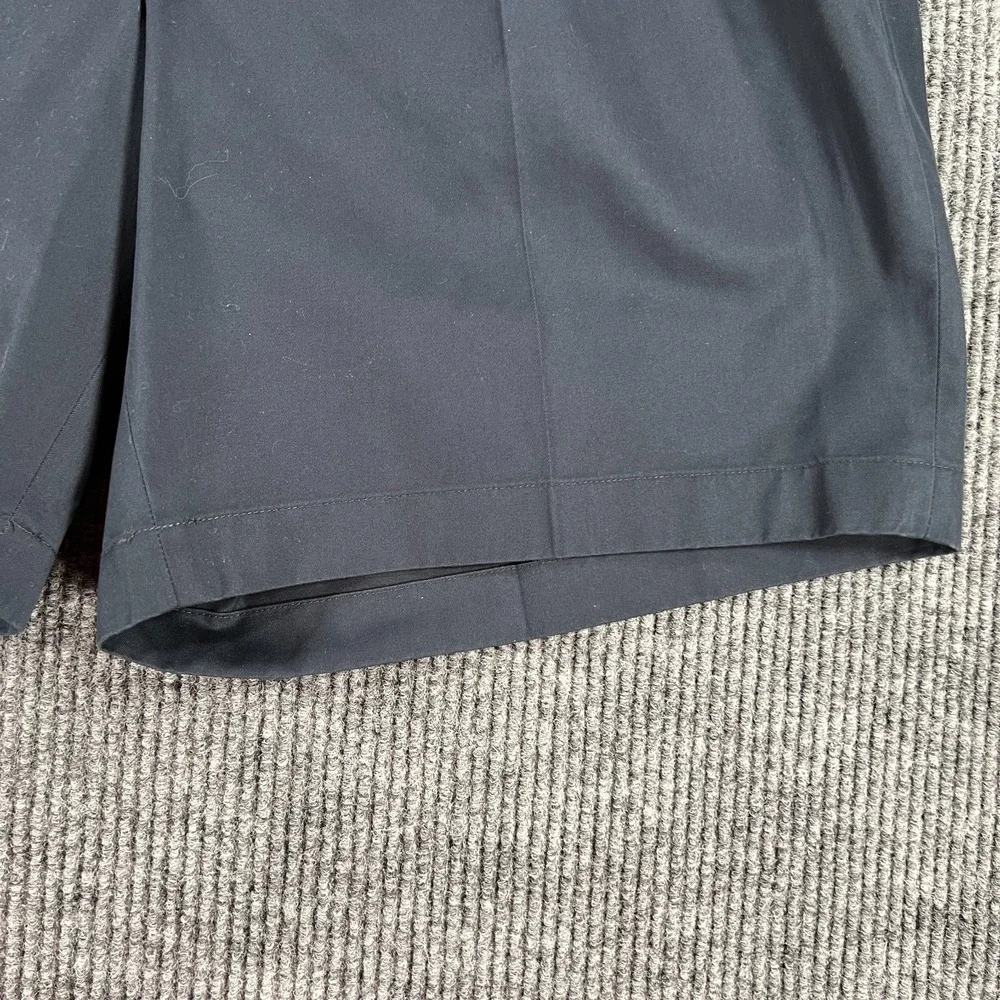 Brooks Brothers Elliot Shorts Mens 42 Blue Pleated Chino Casual Work Golf New